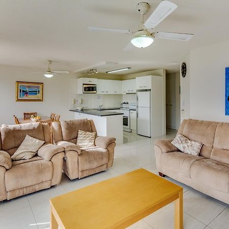 Cheltenham Apartments Caloundra Exterior photo